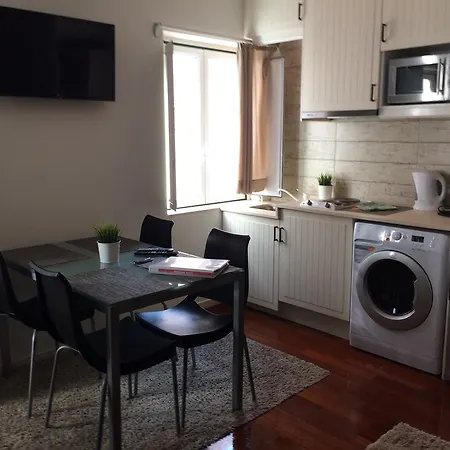 Al- Hamma Apartment I * 리스본